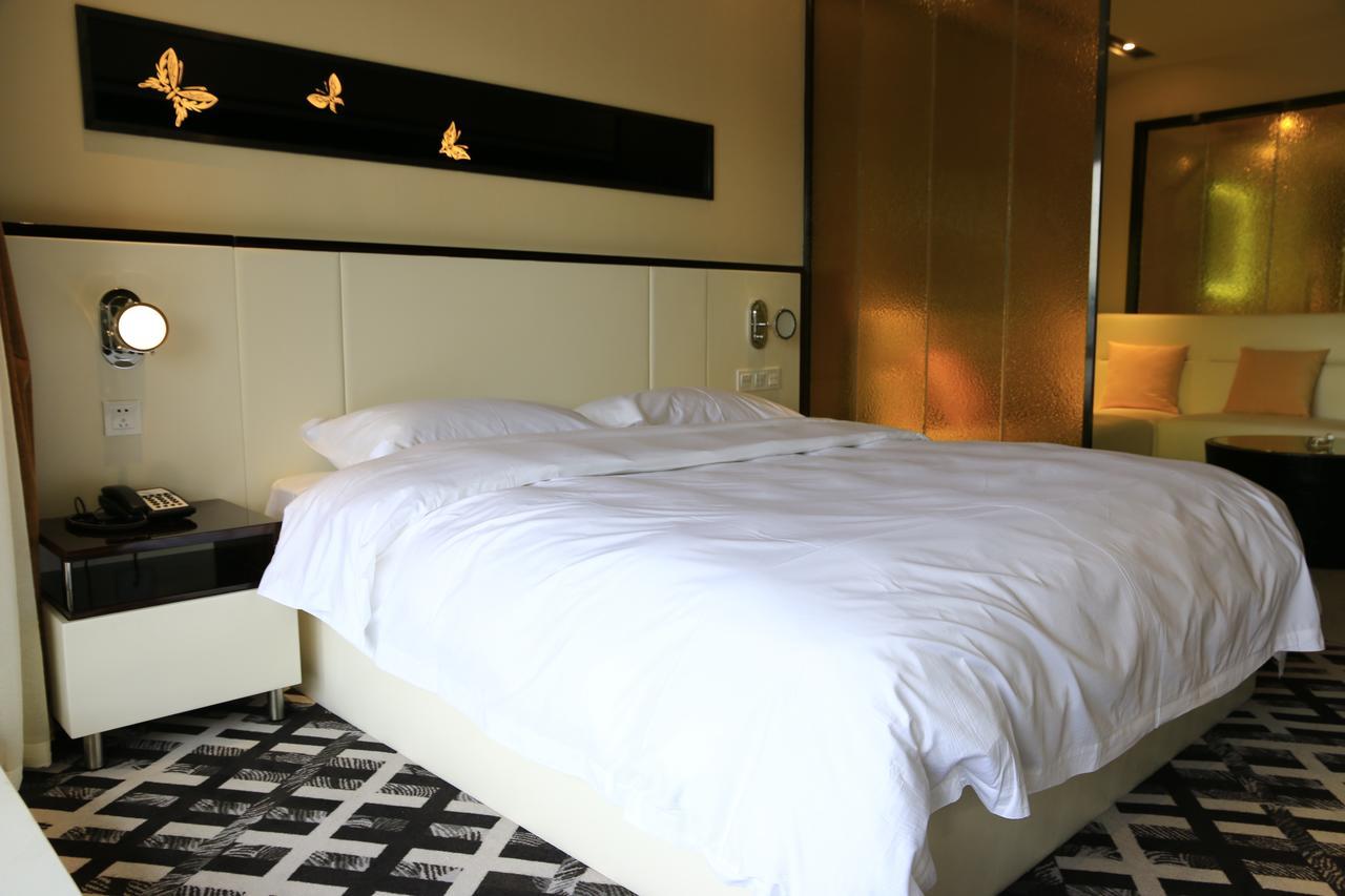 D•Mark Hotel Guiyang  Esterno foto